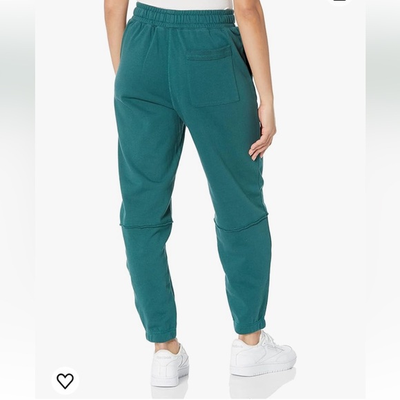Sweaty Betty x Soulcycle Green Revive Relaxed Jogger Sweatpants Size Large NWT - Picture 6 of 6